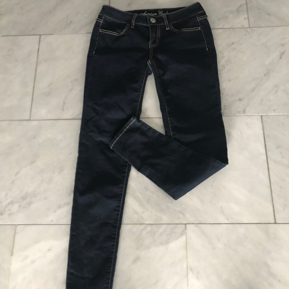 NWOT American Eagle Outfitters Jegging Jeans